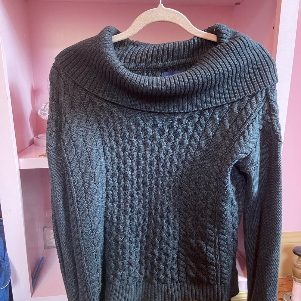 Grey knit sweater from American Eagle